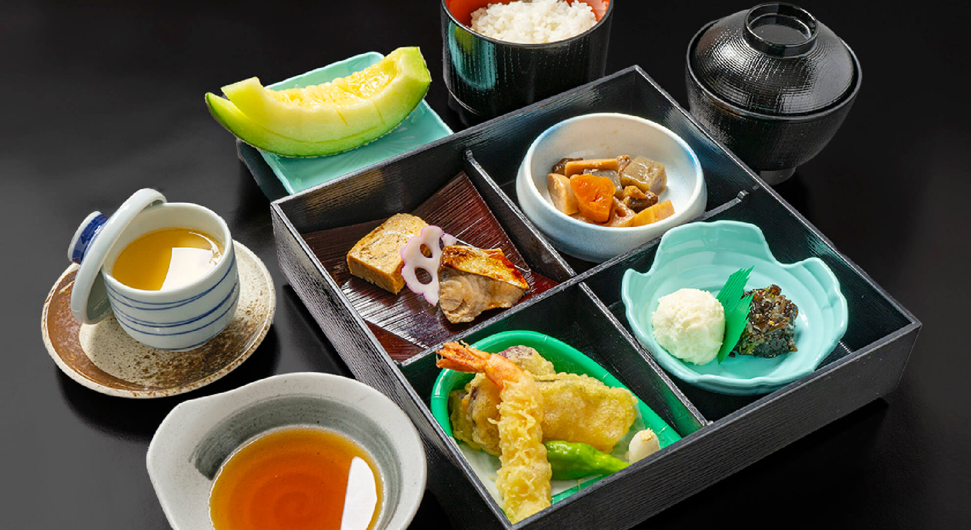 弁当 潮騒